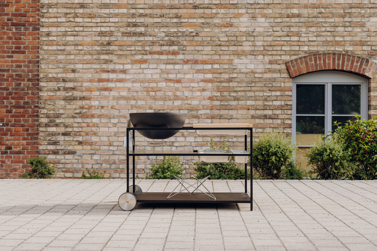 Fire Kitchen BBQ med Höfats Bowl 57 udekøkken