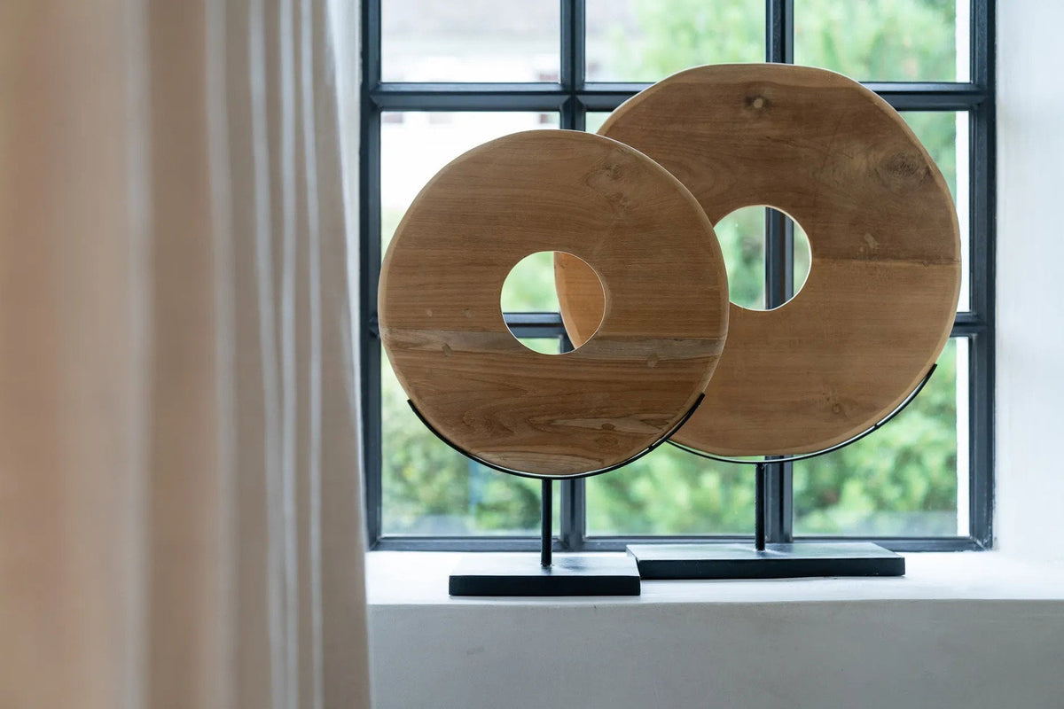 Teak Disc på stand Large Bazar Bizar