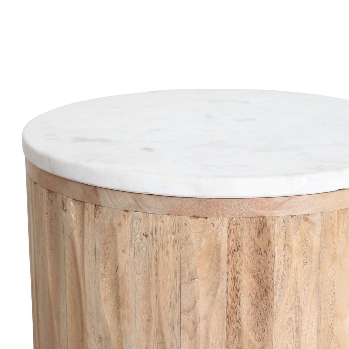 Rundt sidebord Malakka i hvid marmor, Raw Materials