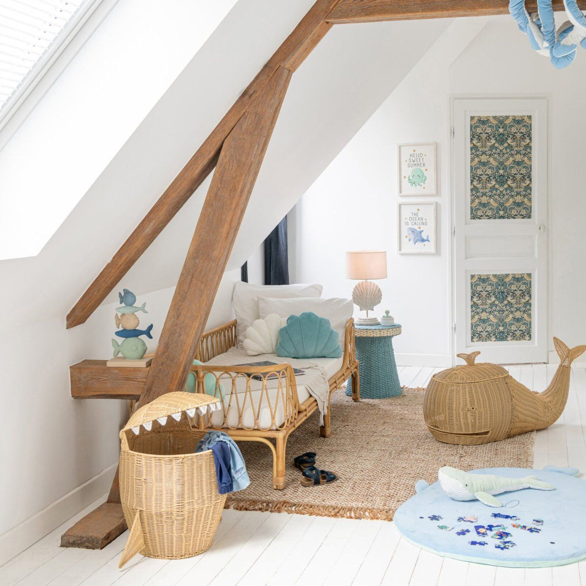 Mand Hval Kunststof Natur J-Line