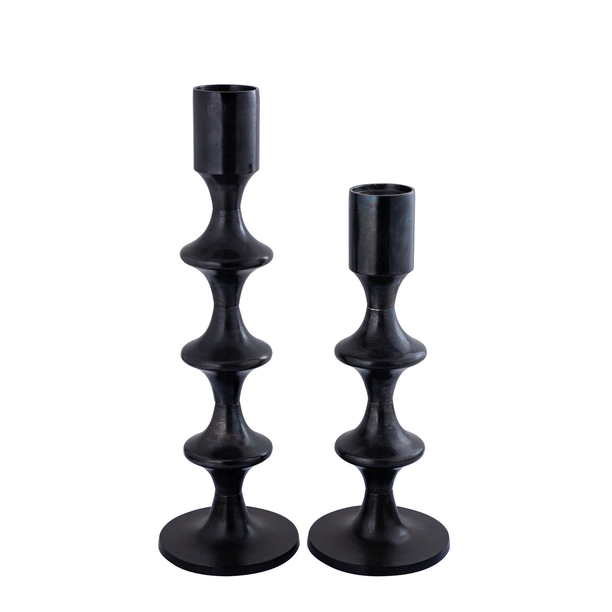 Taika Black rund lysestage i aluminium tabs H92 cm PTMD