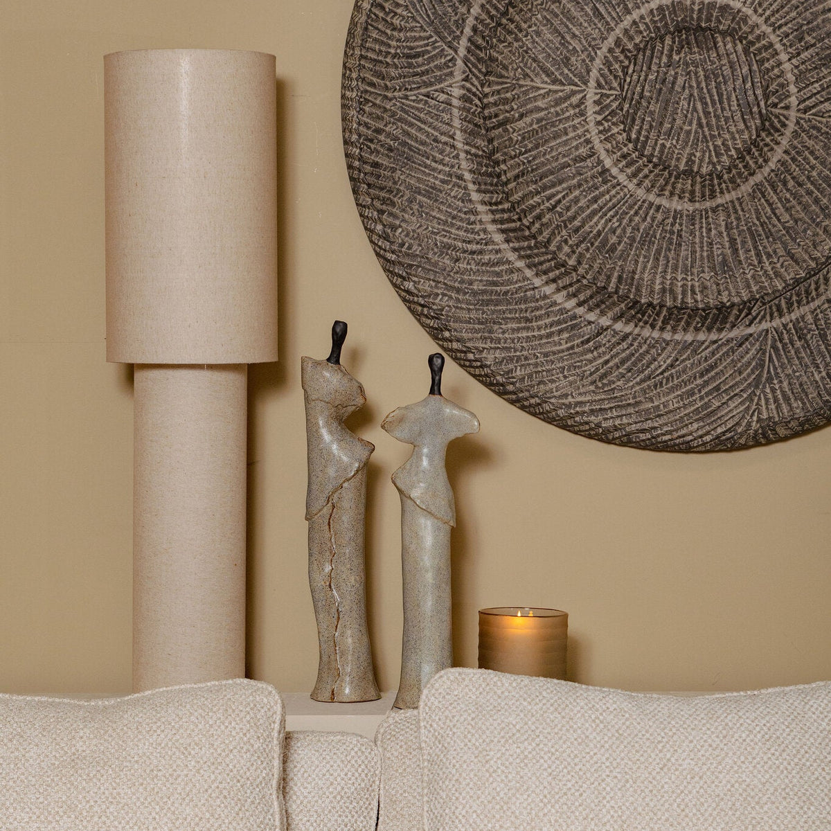 Roxey Beige keramik ornament formet som høj kvinde S PTMD