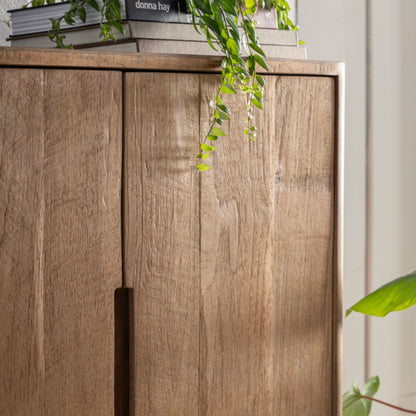 DTP Home Bliss lavt vitrineskab med 2 låger