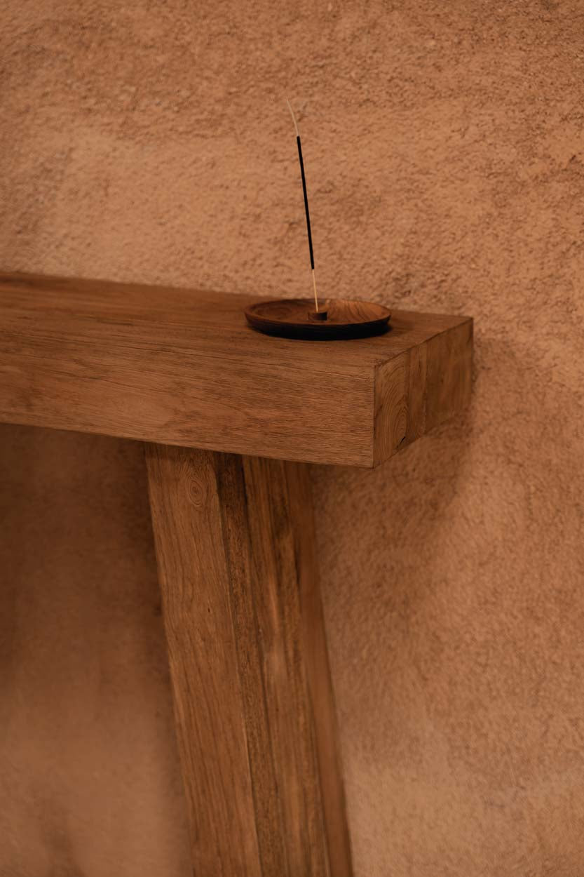 Stance Console fra Bazar Bizar i naturfarve