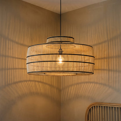 Stella Rotanpendel i råmaterialer