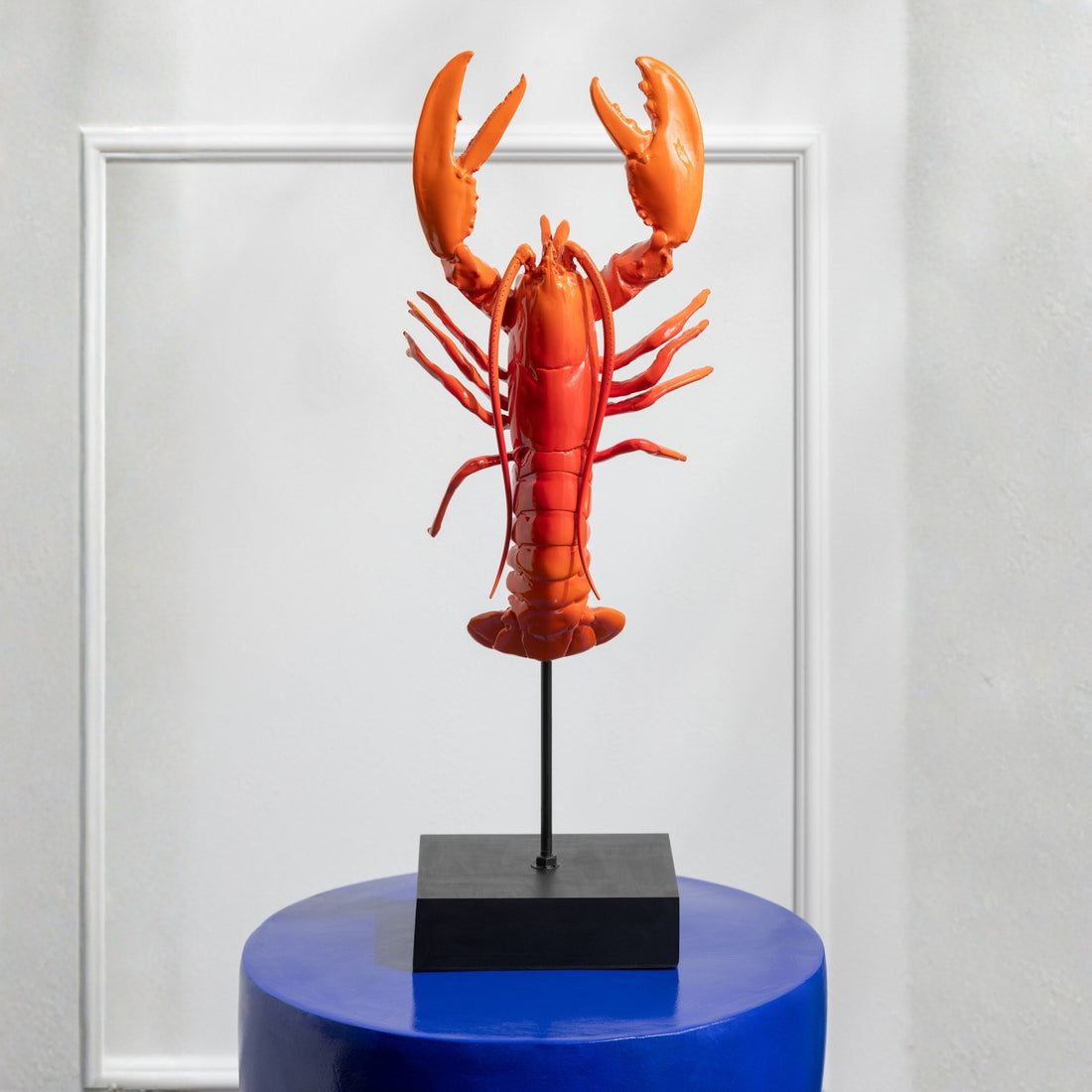 Kreeft Op Voet Polyresin Rood/Zwart J-Line