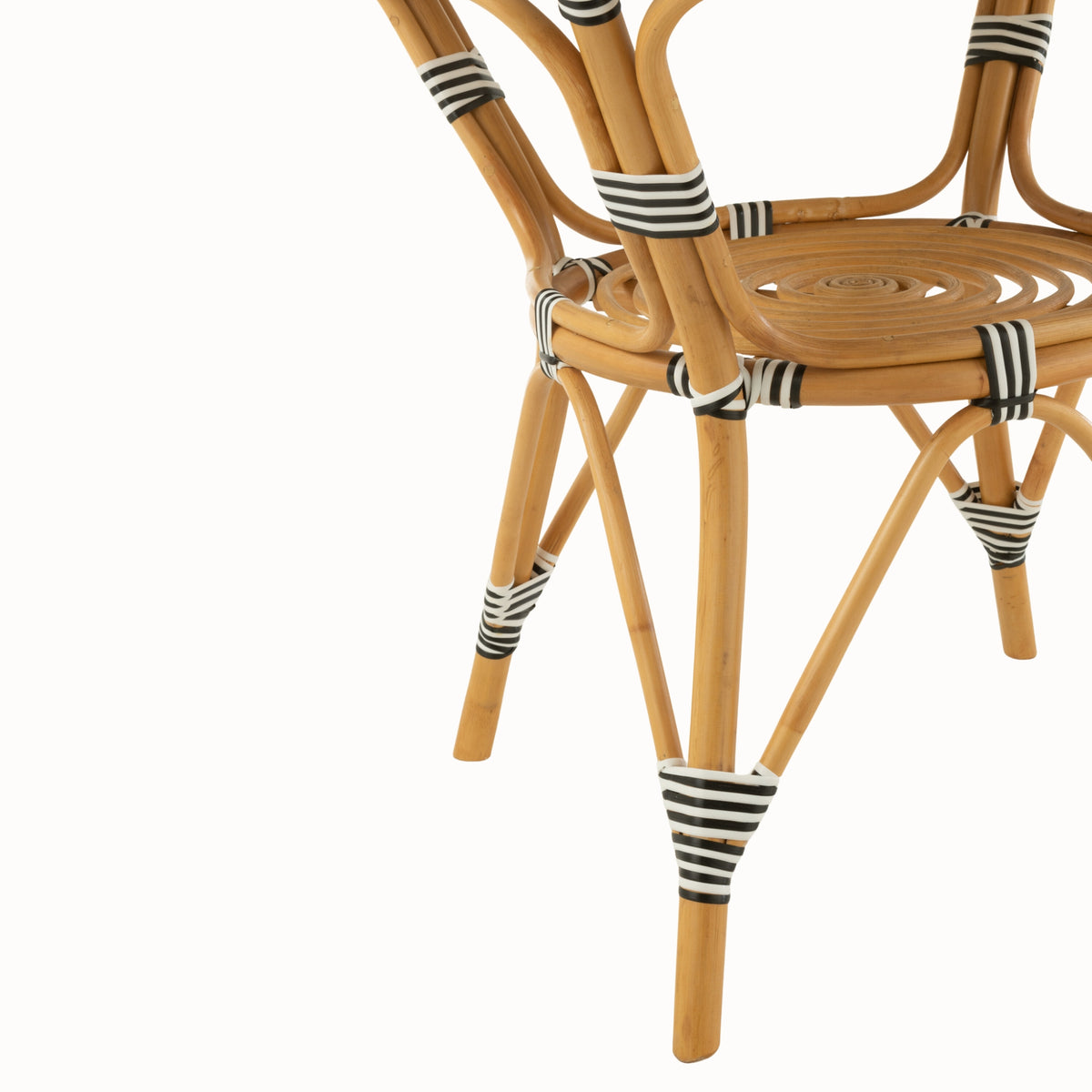 Spisebord i rattan, sort/hvid – J-Line
