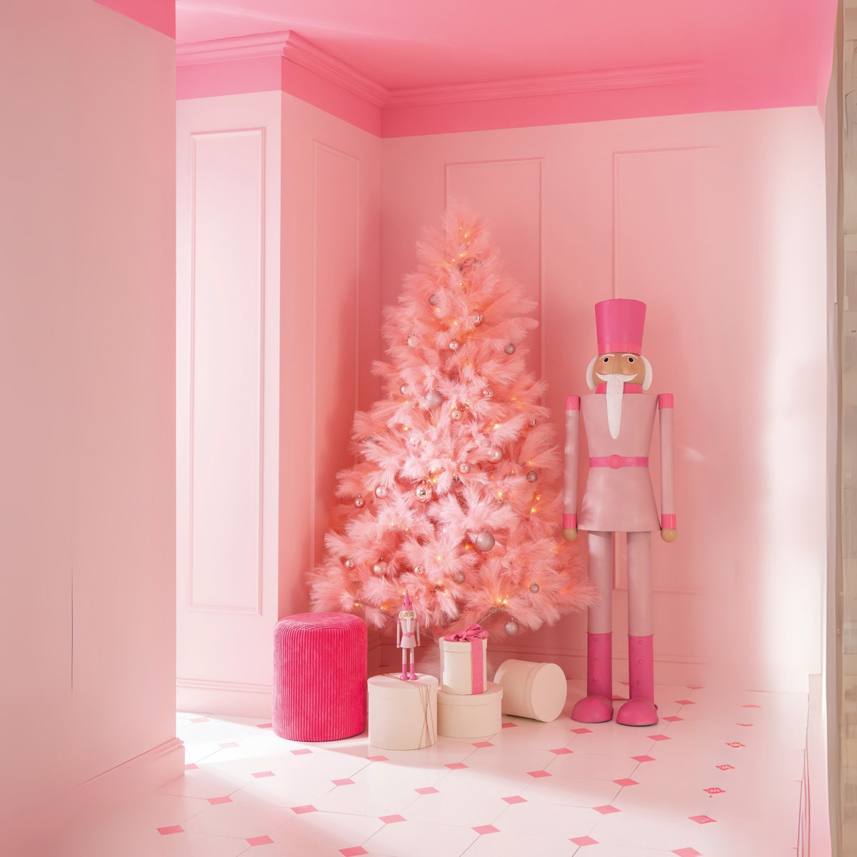 Kunstigt juletræ i PVC, pink, stor, H 210 cm, J-Line