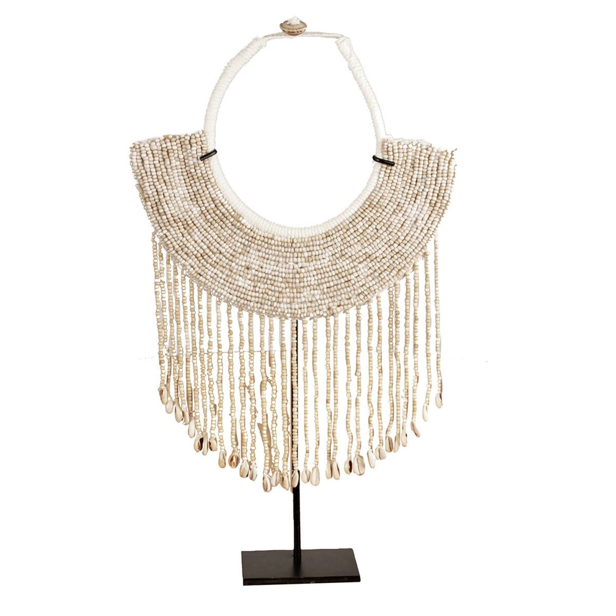 Ornament Indonesische Schelpenketting Indah met kralen Beige/Wit - Pole To Pole - Ornament - Pole To Pole - livinglovely.nl