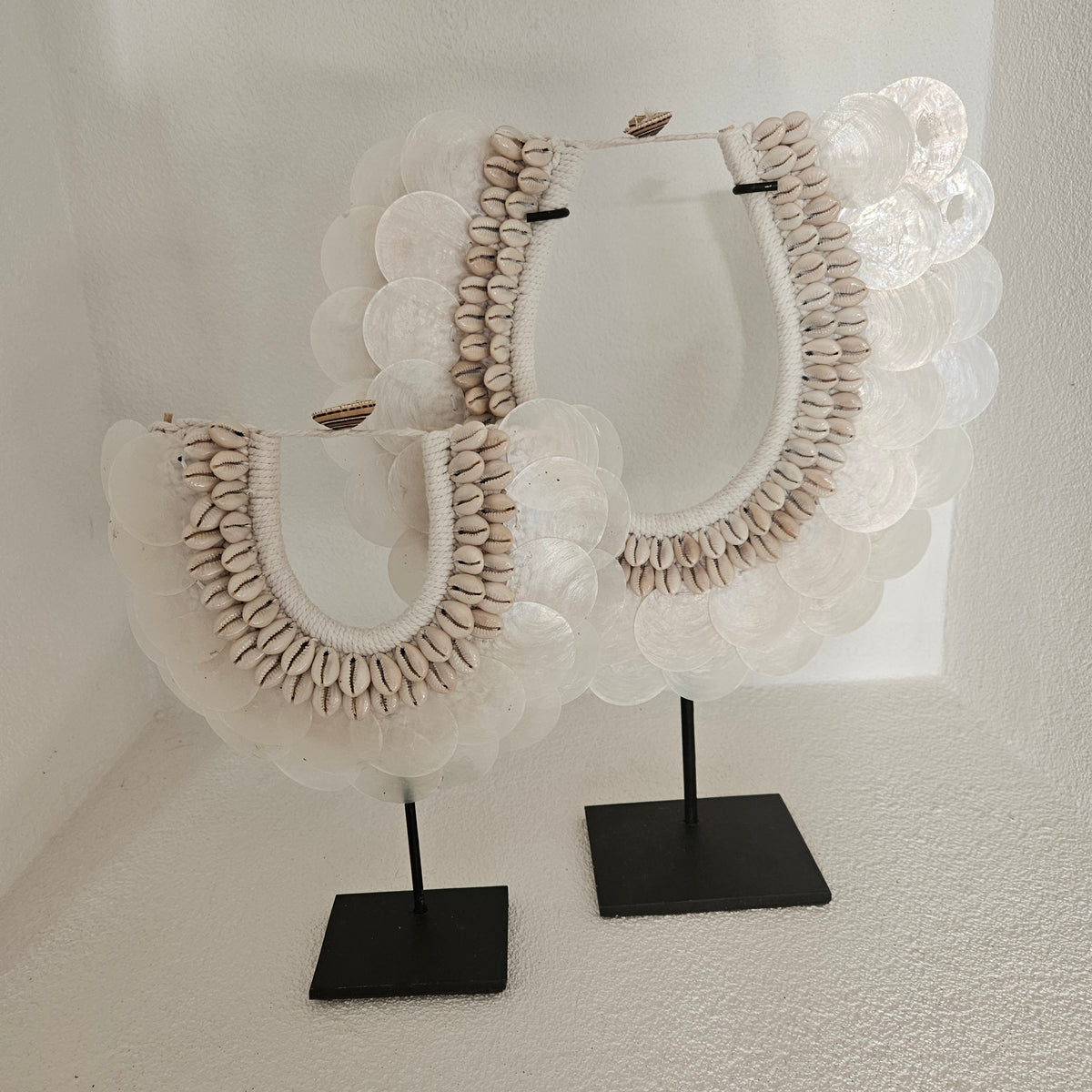 Ornament Indonesische Schelpenketting J37 - Pole To Pole - Ornament - Pole To Pole - livinglovely.nl