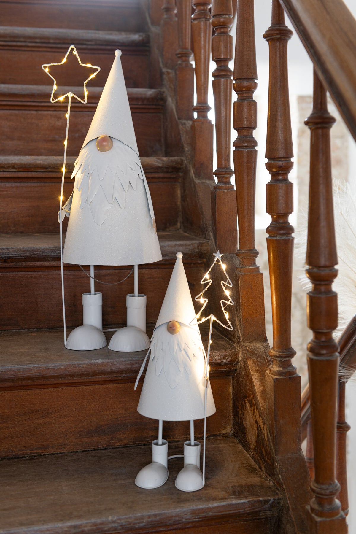 Santa Claus Led Star + Tree Metal White Large Assortment Of 2 - - J-Line - livinglovely.nl