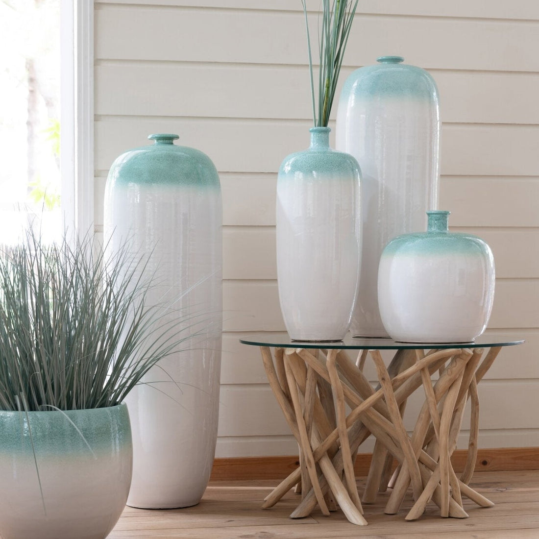Vase i keramik mintgrøn/hvid J-Line